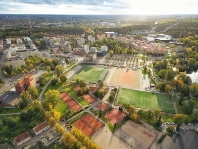 Ilmakuva Kisapuistosta kohti etelää